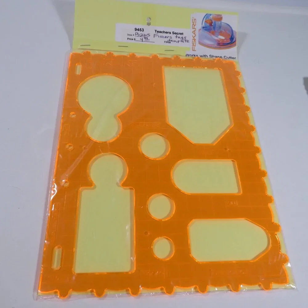 FISKARS “Shape Template” (4) Celebration, Tags, Baby, Windows